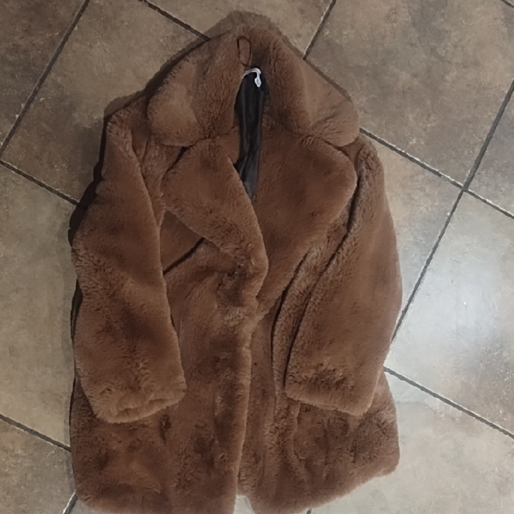 #063 Luxurious Brown Faux Fur Coat